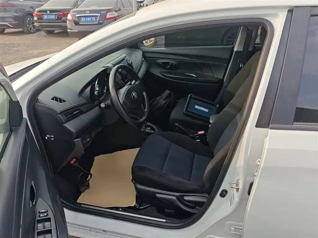 Toyota YARiS L Zhi Xiang 2017 1.5E CVT Charming Edition фото 12