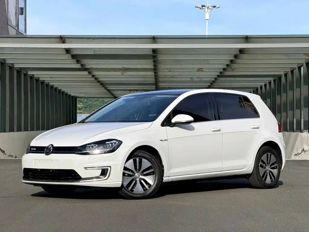 Volkswagen Golf Electric 2020 — пригон из Китая