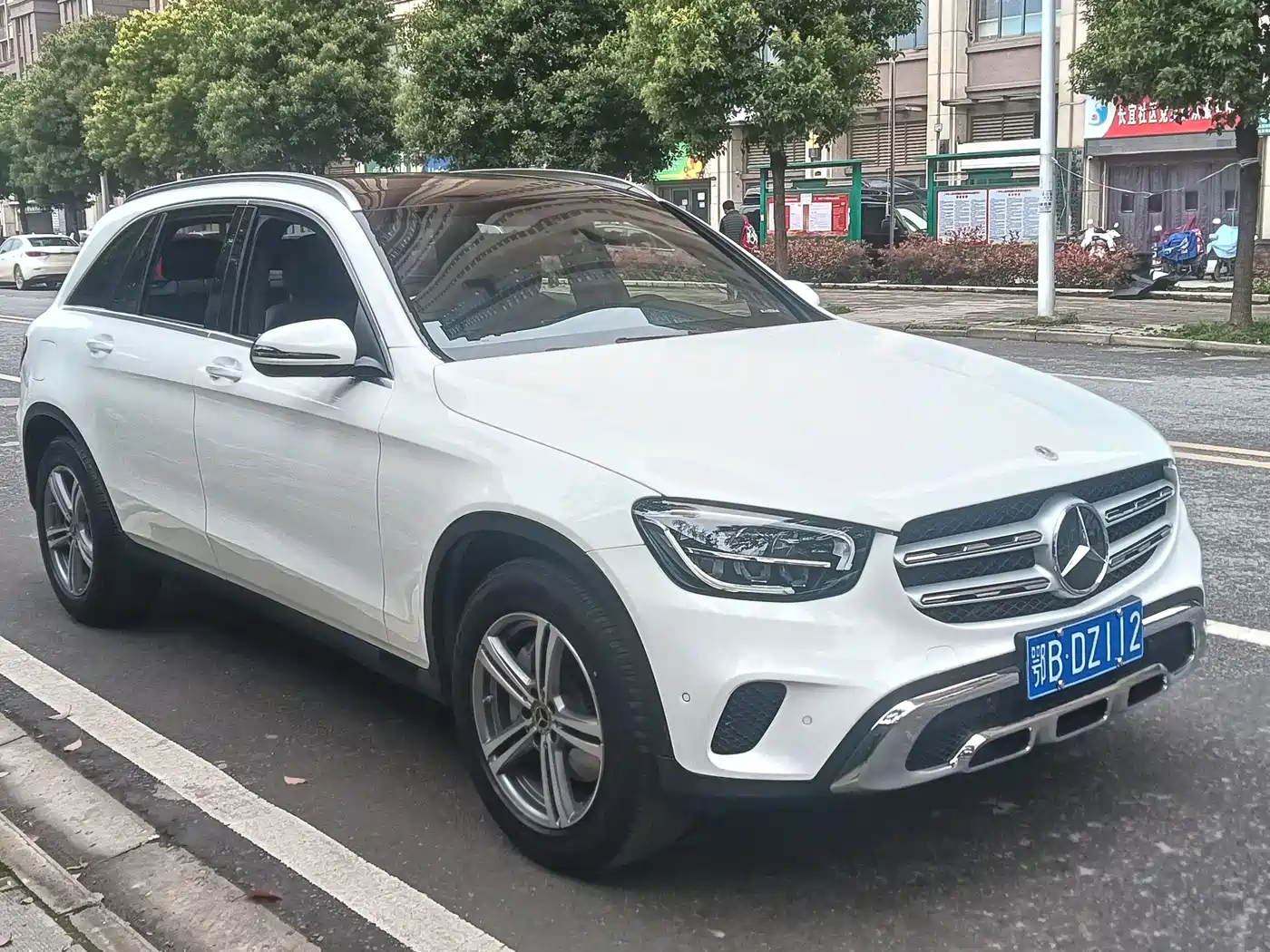 Mercedes-Benz GLC 2021 GLC 260 L 4MATIC Luxury фото 3