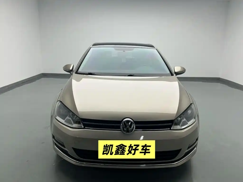 Volkswagen Golf 2015 1.6L Automatic Comfort фото 2
