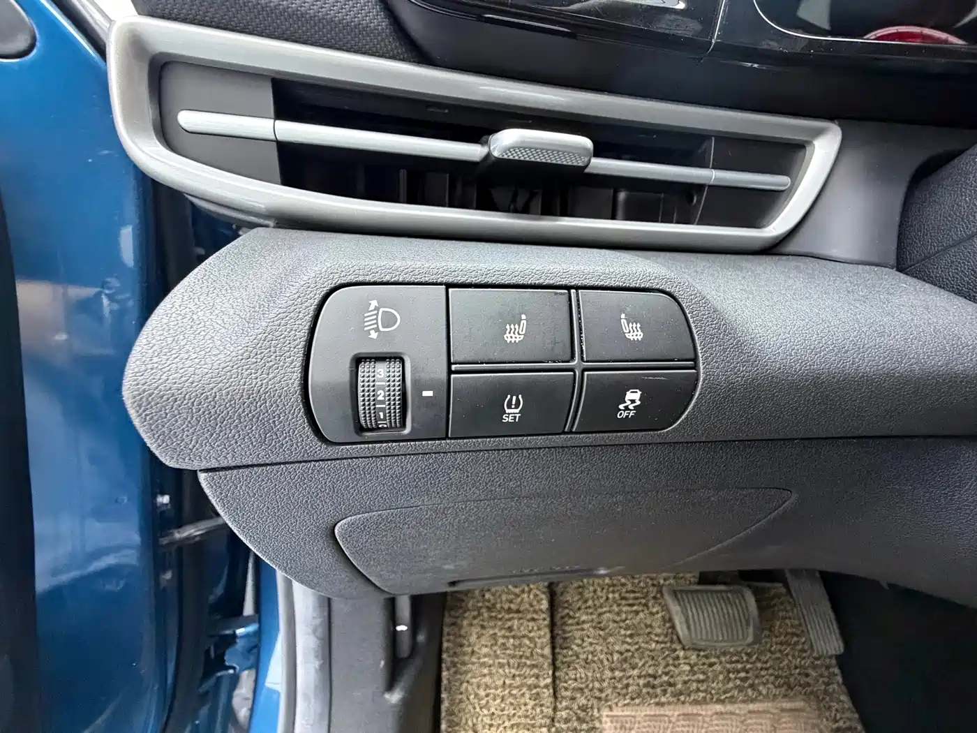 Hyundai Elantra 2021 1.5L CVT GLX Elite Edition фото 12