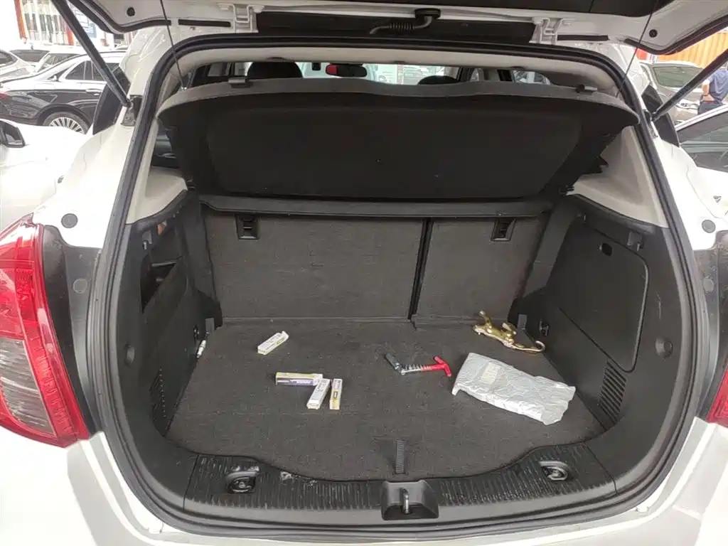 Buick Encore 2017 18T Automatic 2WD Urban Leading фото 19