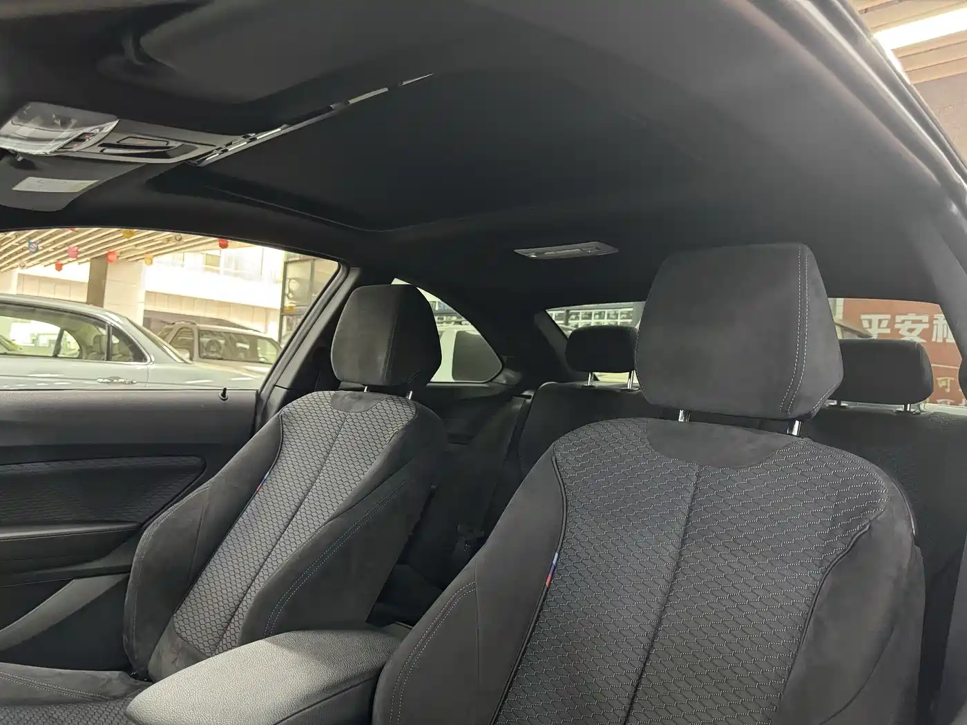 BMW 2 Series (Import) 2018 225i M Sport фото 12