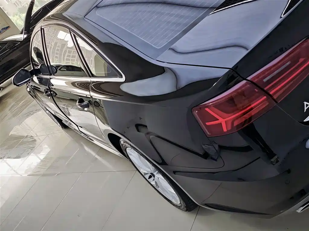 Audi A6L 2018 Model 35 TFSI Collector's Edition фото 9