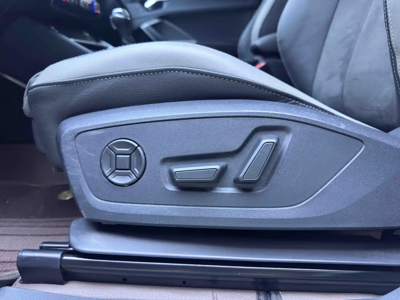 Audi Q3 2023 35 TFSI Fashion Dynamic (1.4T) фото 12