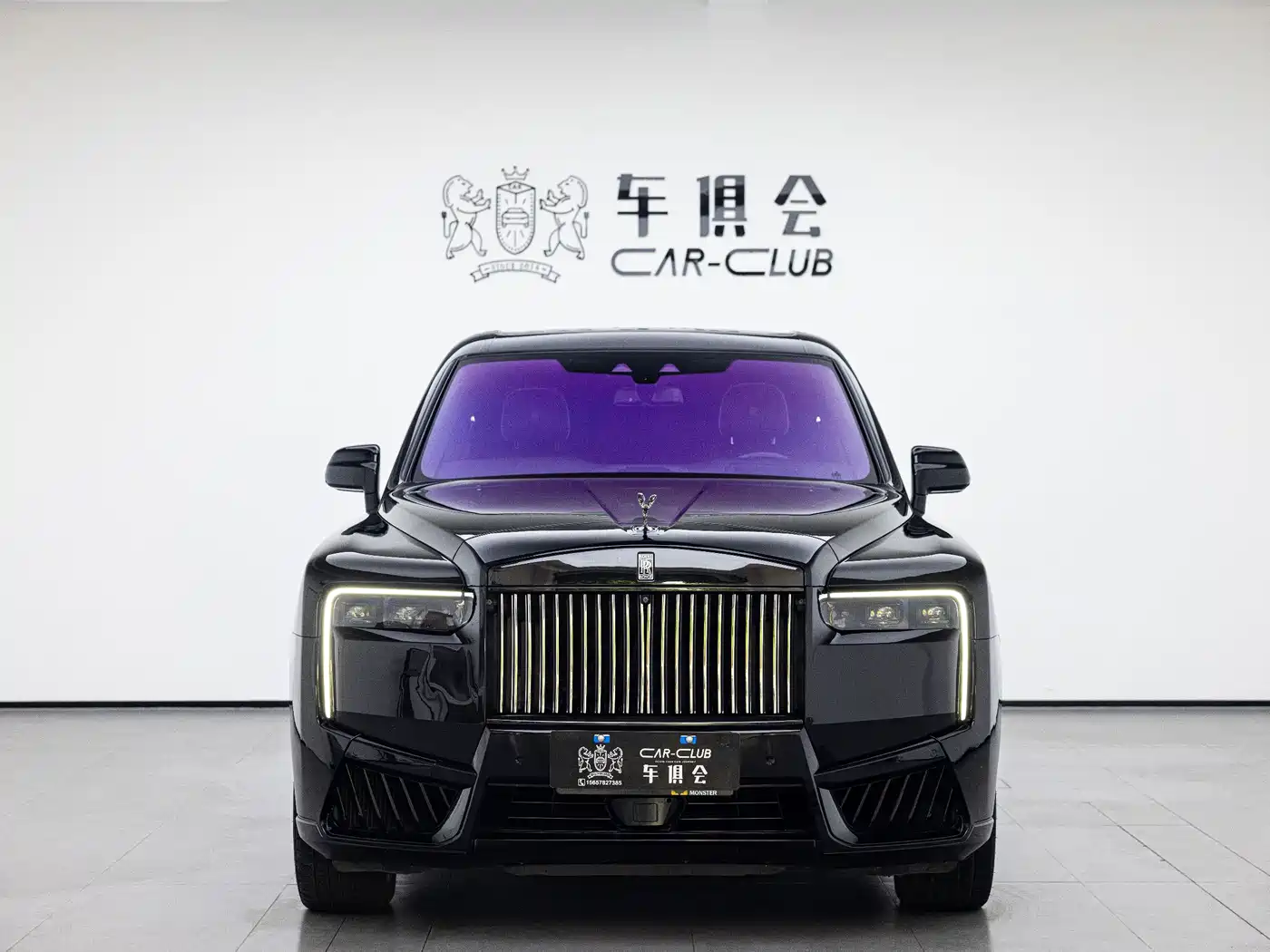 Rolls-Royce Cullinan 2018 4-Seater Version фото 2