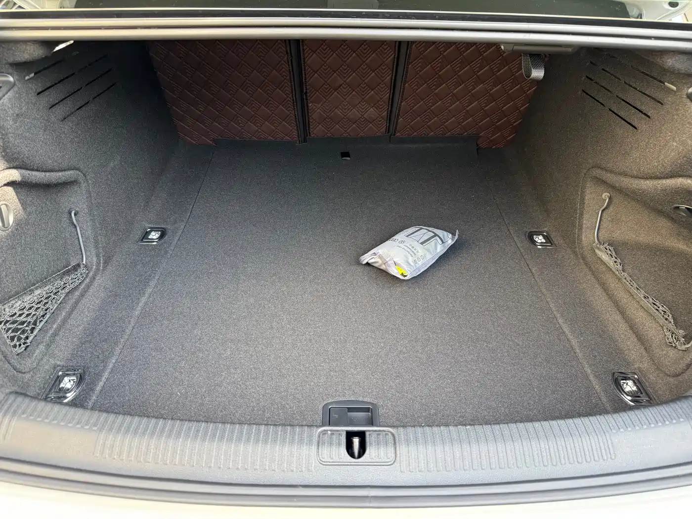 Audi A4L 2023 40 TFSI Luxury Sport фото 8