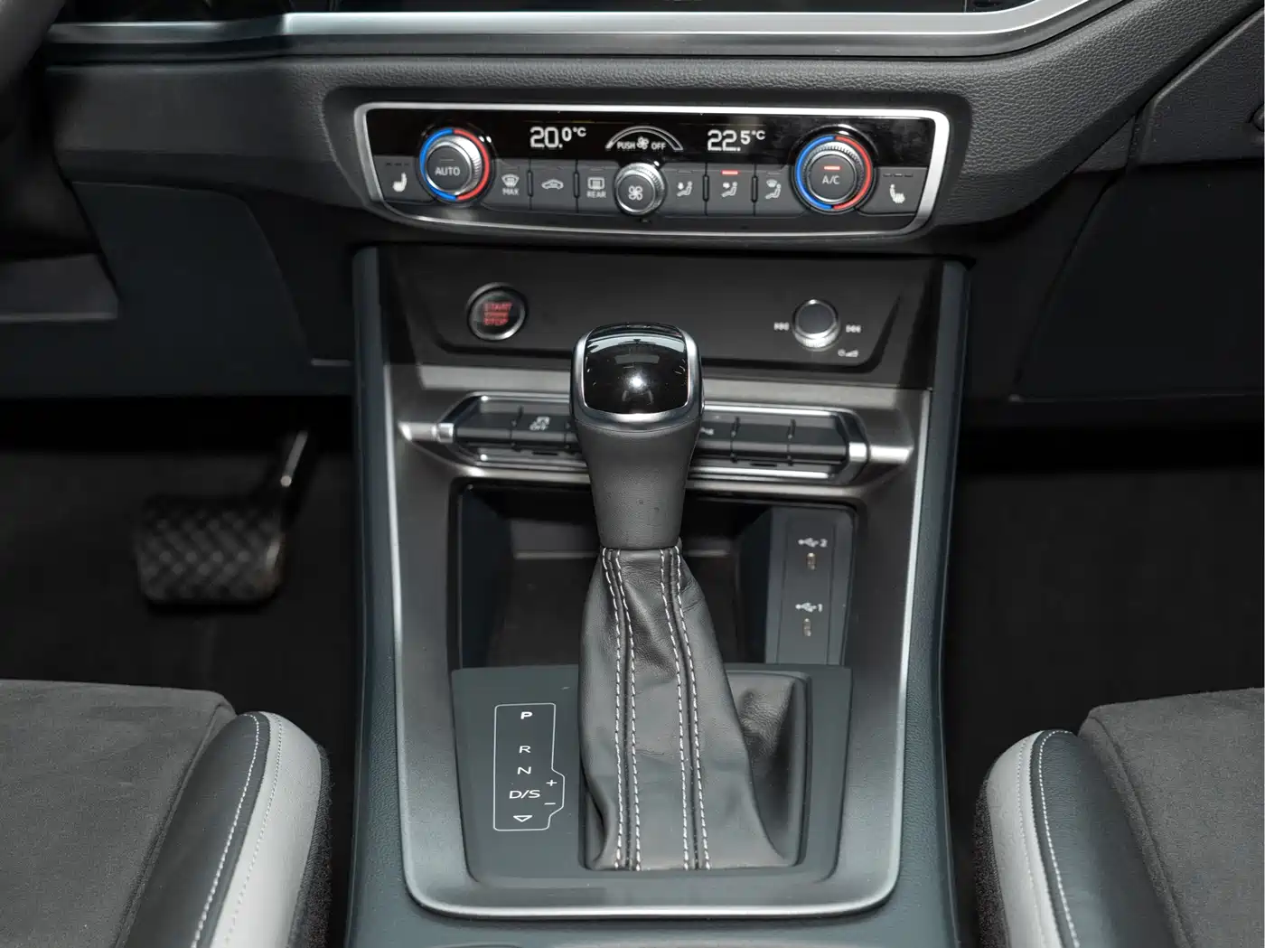 Audi Q3 2022 35 TFSI Progressive Dynamic фото 20
