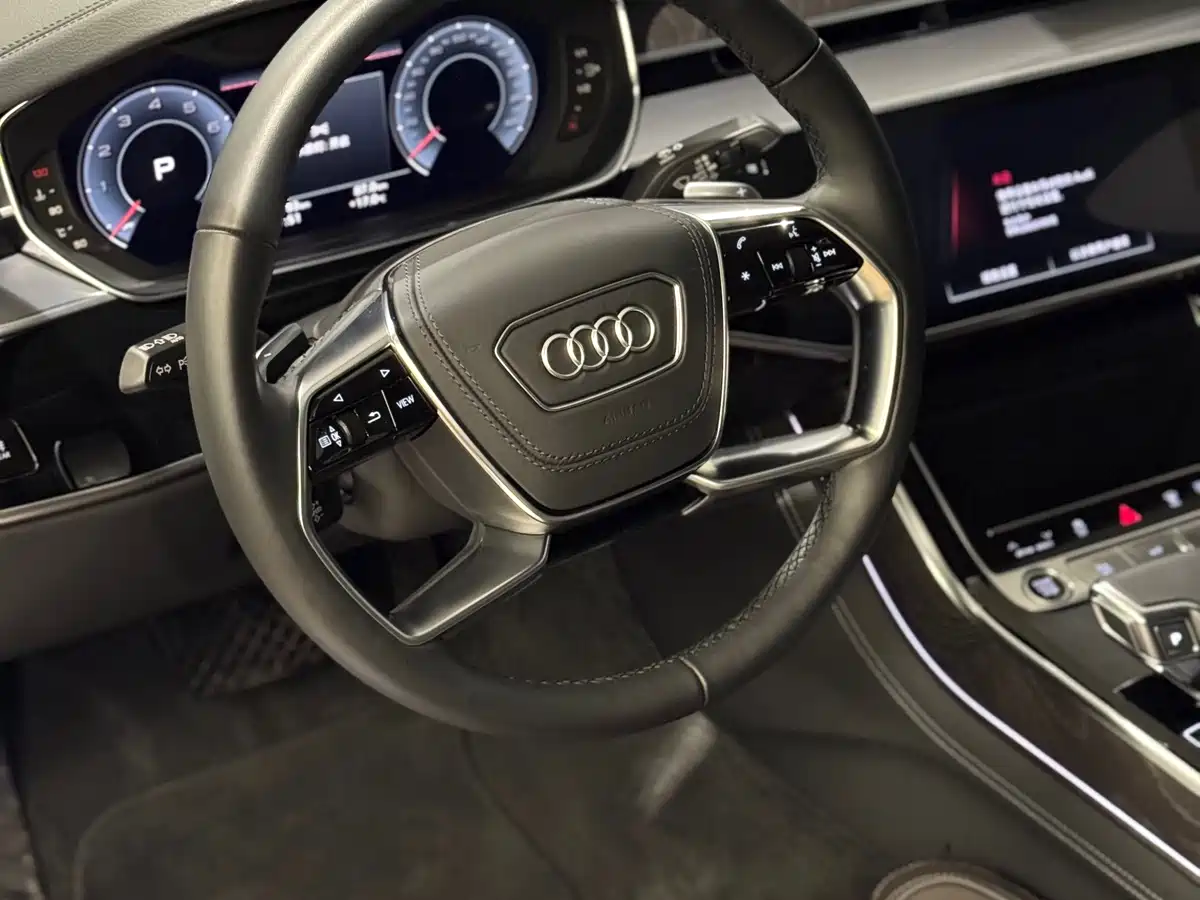 Audi A8 2024 Model A8L 50 TFSI quattro Premium Selection фото 10
