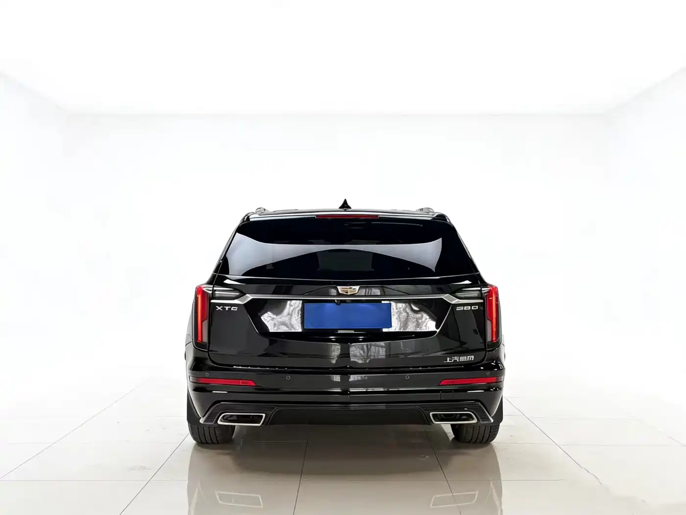 CADILLAC XT6