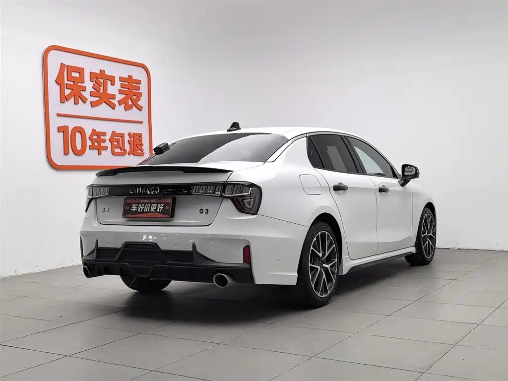 Lynk & Co 03 2022 1.5TD DCT Power Pro фото 2