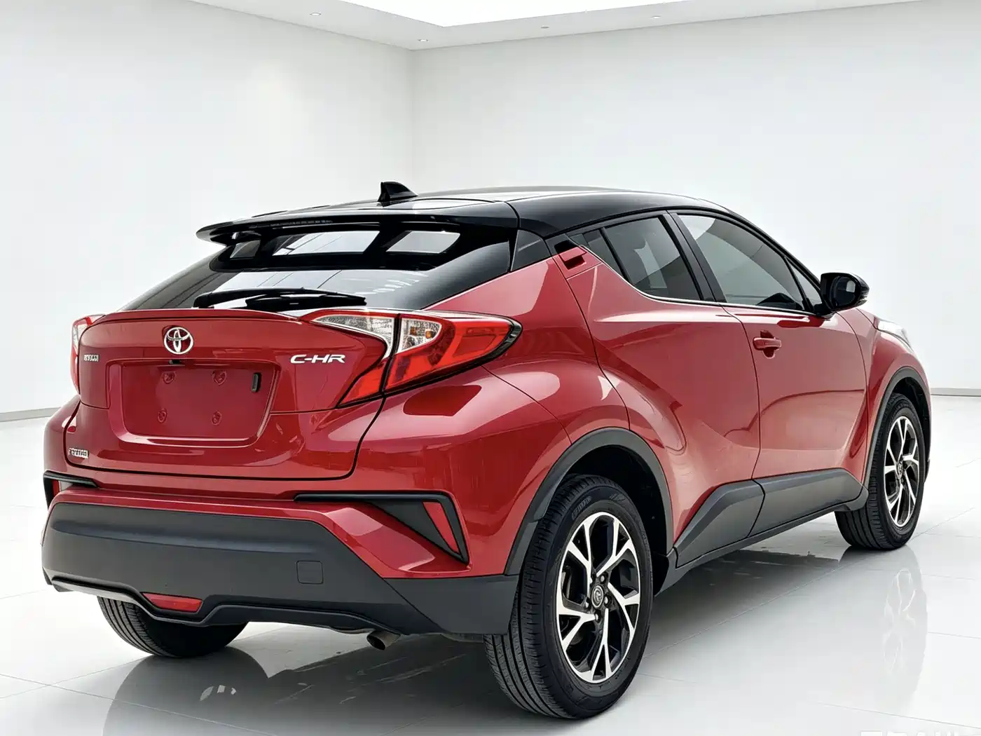 Toyota C-HR 2021 2.0L Comfort Edition фото 6