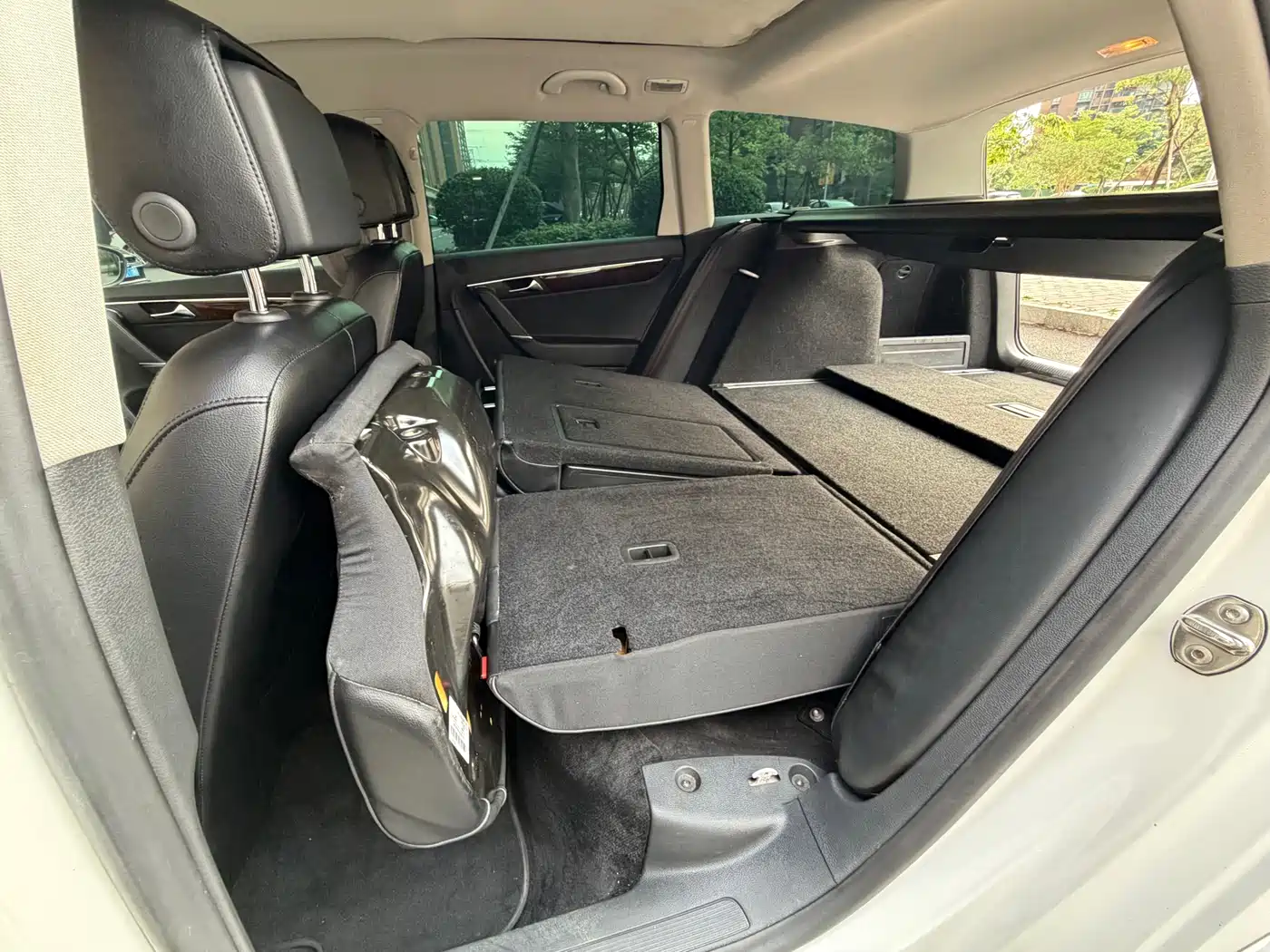 Volkswagen Magotan (Import) 2012 Wagon 2.0TSI Comfort фото 6