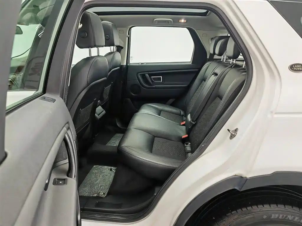 Land Rover Discovery Sport 2019 240PS PURE Edition China VI фото 15