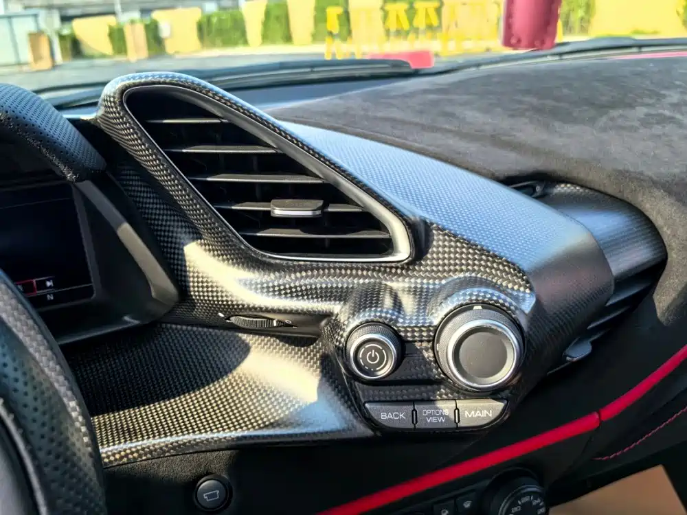 Ferrari 488 2019 2018 488 Pista