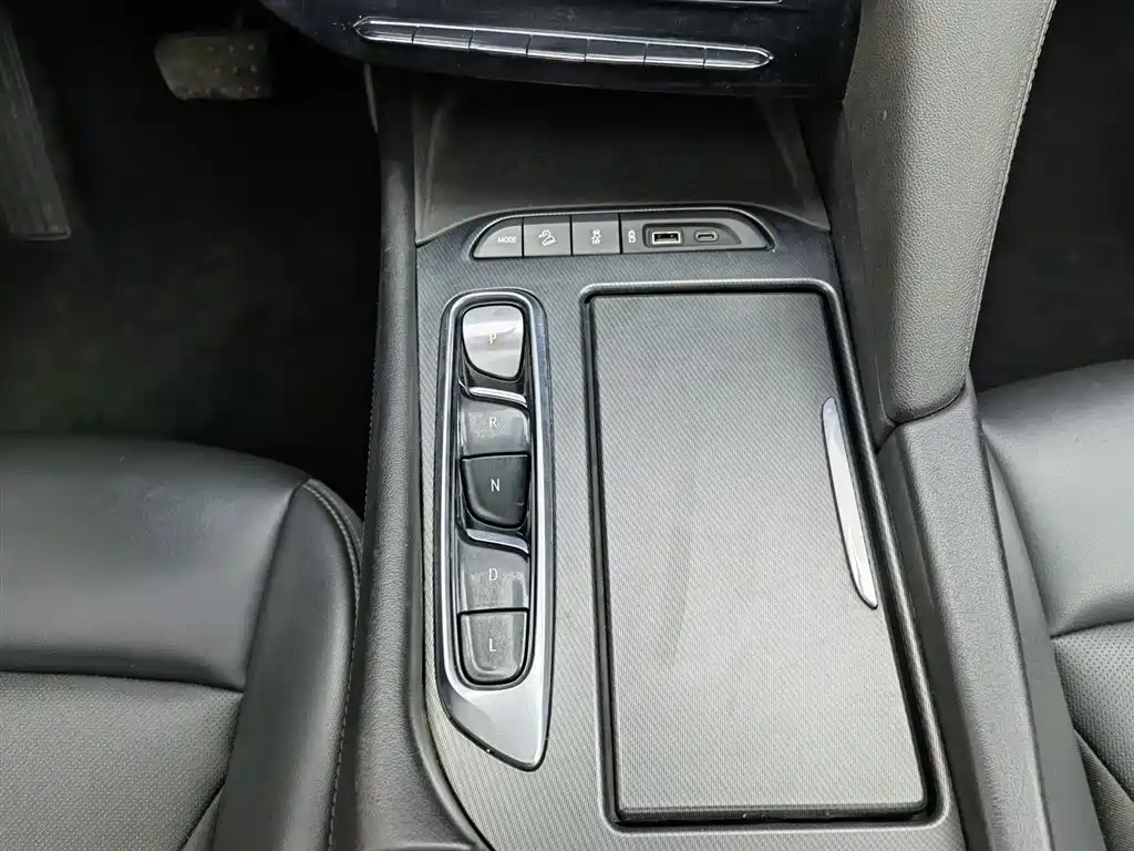 Buick Enclave 2020 28T 2WD Luxury Model фото 13