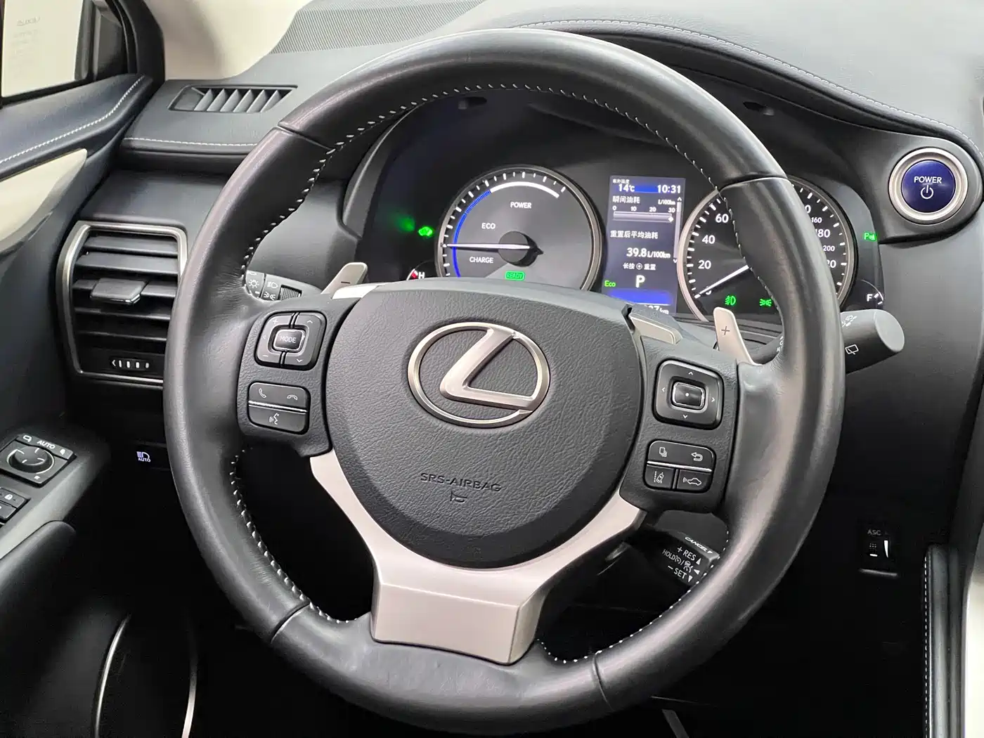 Lexus NX 2020 300h FWD F Sport China VI фото 27