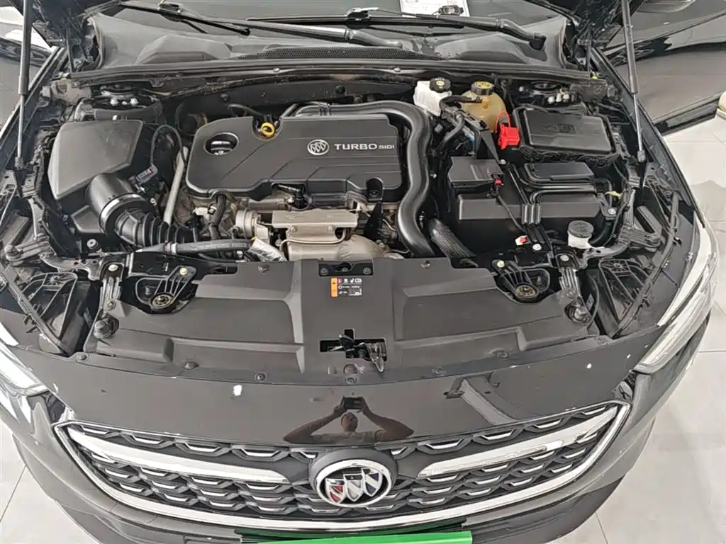 BUICK REGAL