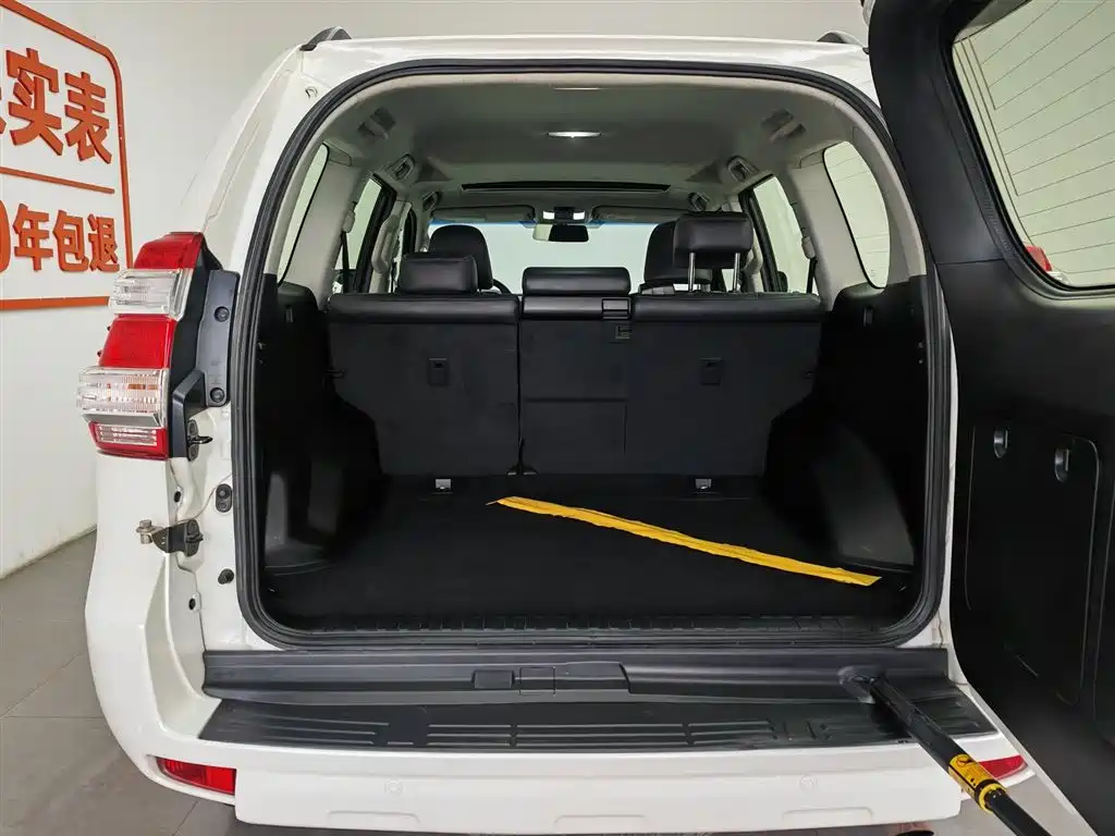 Toyota Prado 2016 2.7L Auto Standard Edition фото 16