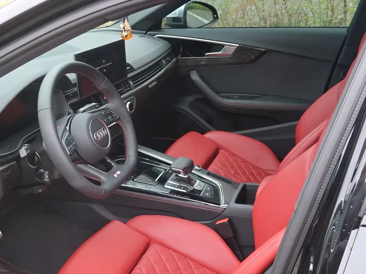 Audi S4 2024 S4 Avant 3.0TFSI фото 14