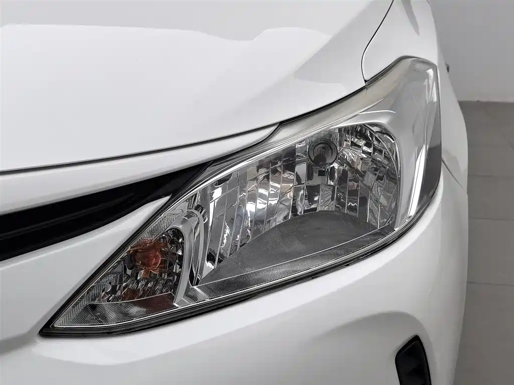 Toyota Vios 2019 1.5L Manual Chuangxing Edition фото 7