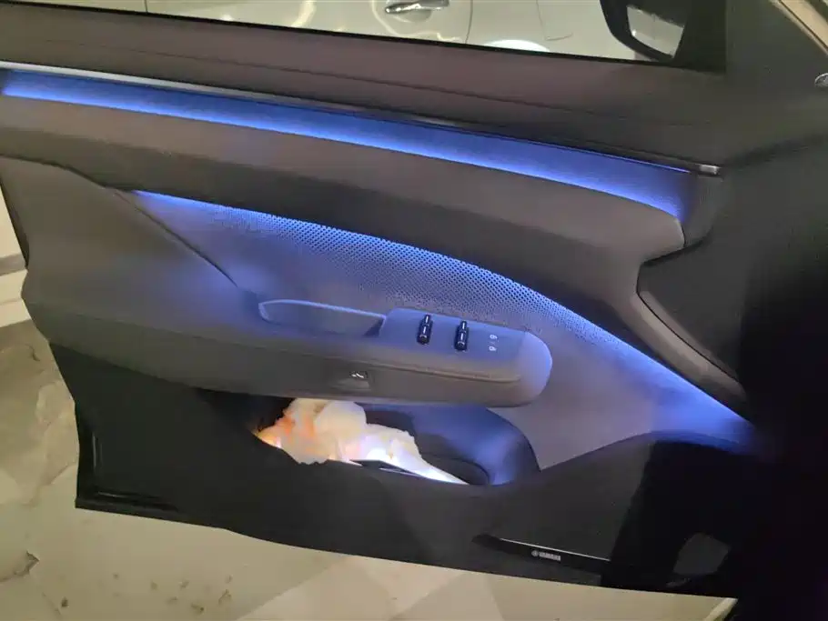 ZEEKR EXTREME KRYPTON 001