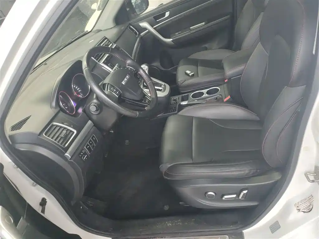 Haval H6 2015 Sport 1.5T Automatic 2WD Luxury фото 15