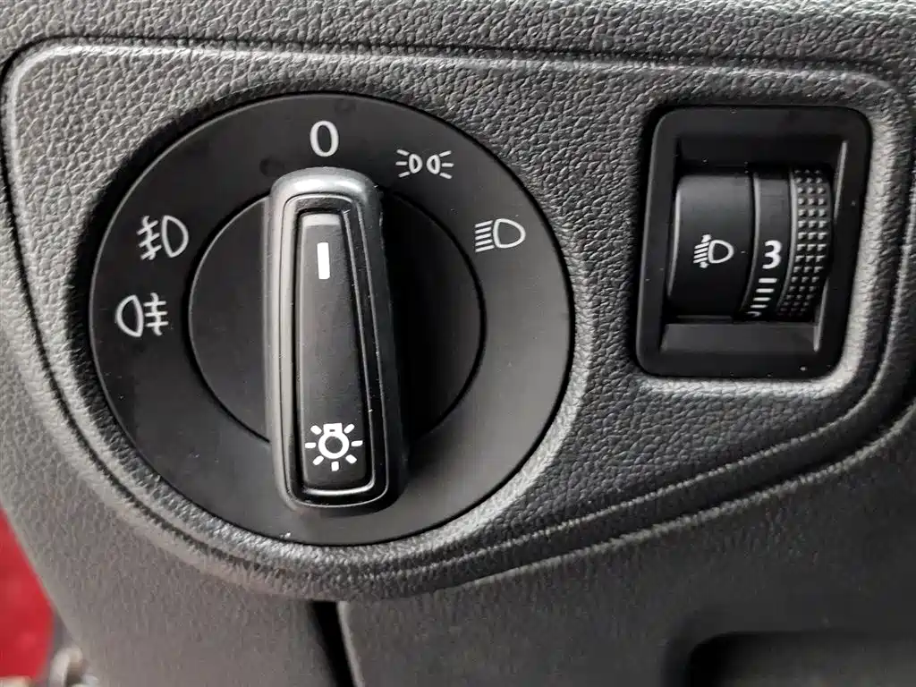 Volkswagen Lamando 2017 280TSI DSG Comfort Edition фото 21