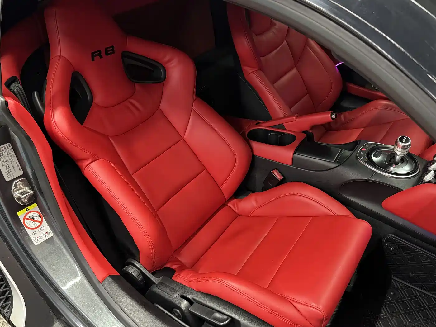 Audi R8 2007 4.2 FSI quattro фото 6