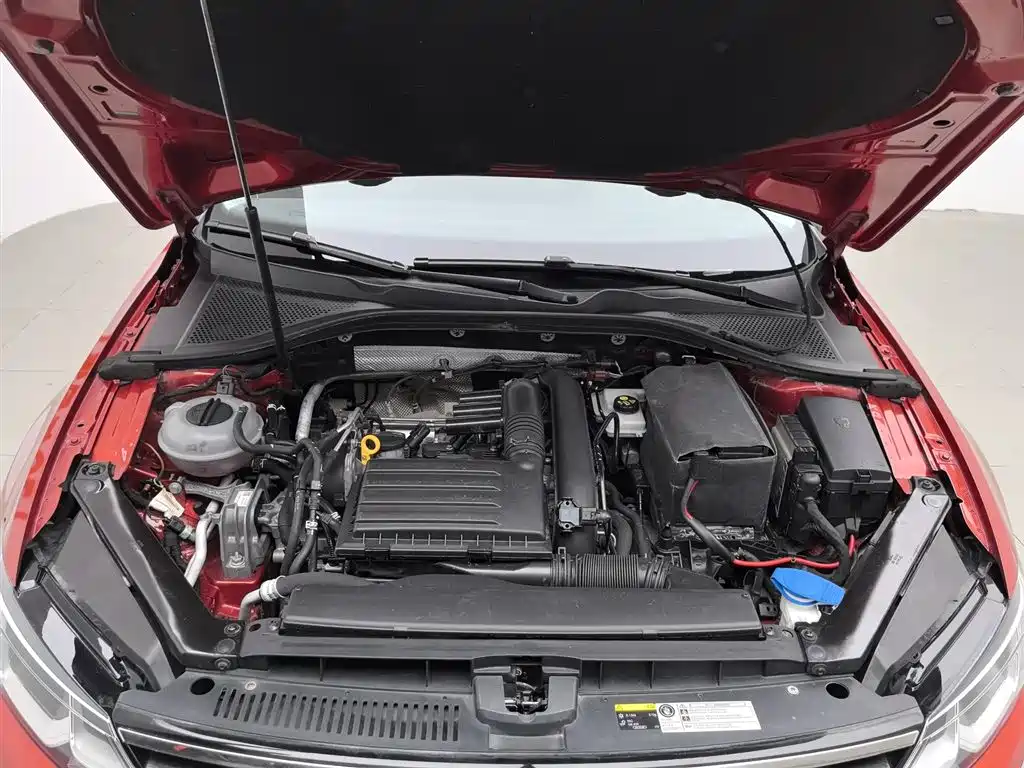 Volkswagen Lamando 2017 280TSI DSG Comfort Edition фото 6
