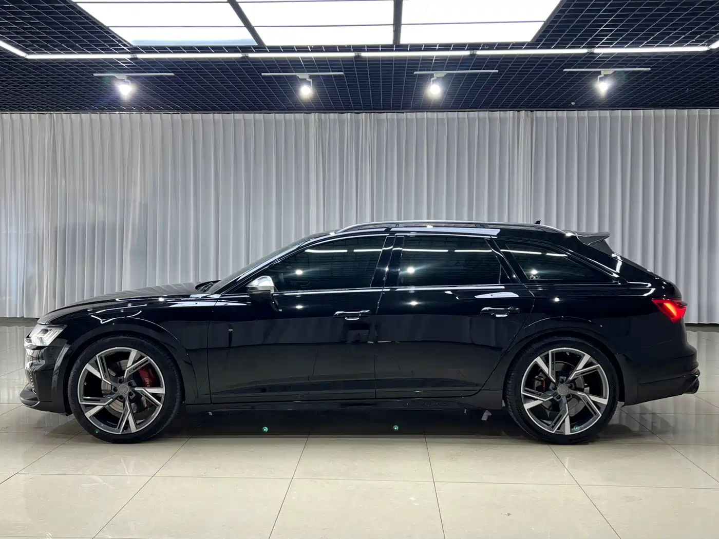 Audi A6 (Import) 2021 2021 allroad quattro Explorer 55 TFSI Premium Off-road