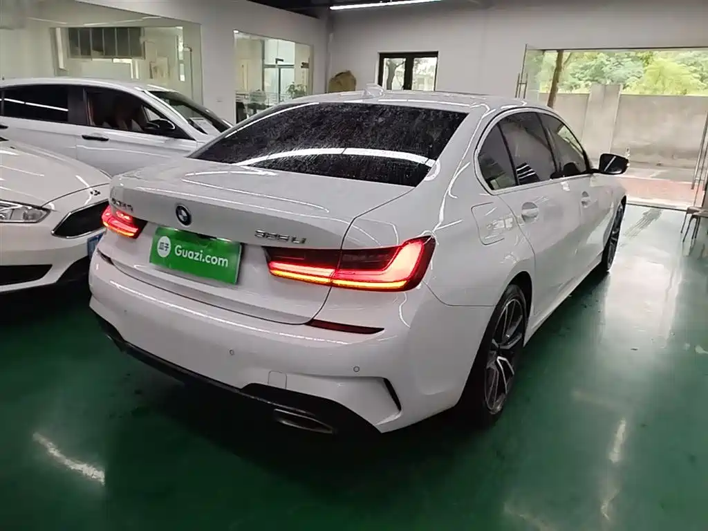 BMW 3 Series 2022 325Li M Sport Package фото 7