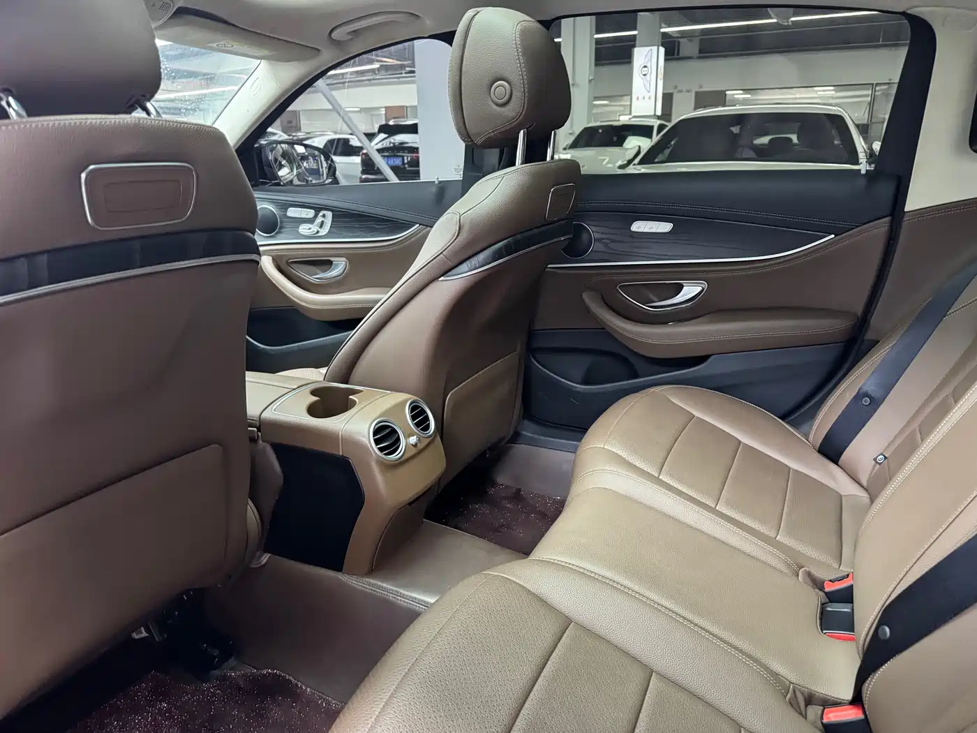 Mercedes-Benz E-Class 2020 Facelift E 300 L Sport Fashion фото 8