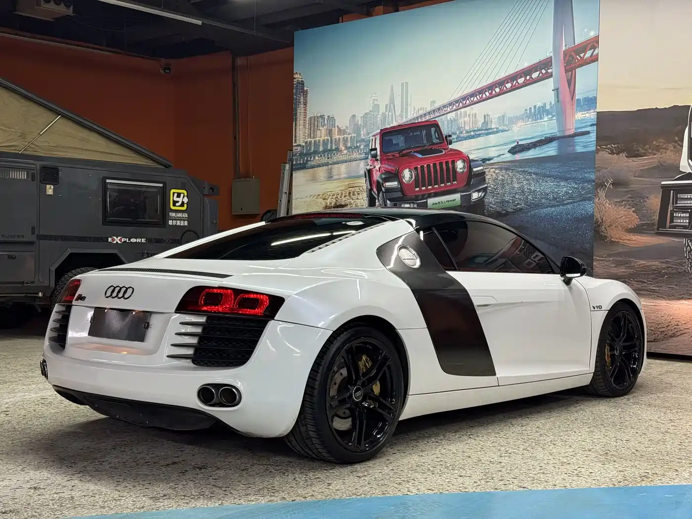 Audi R8 2007 4.2 FSI quattro фото 9
