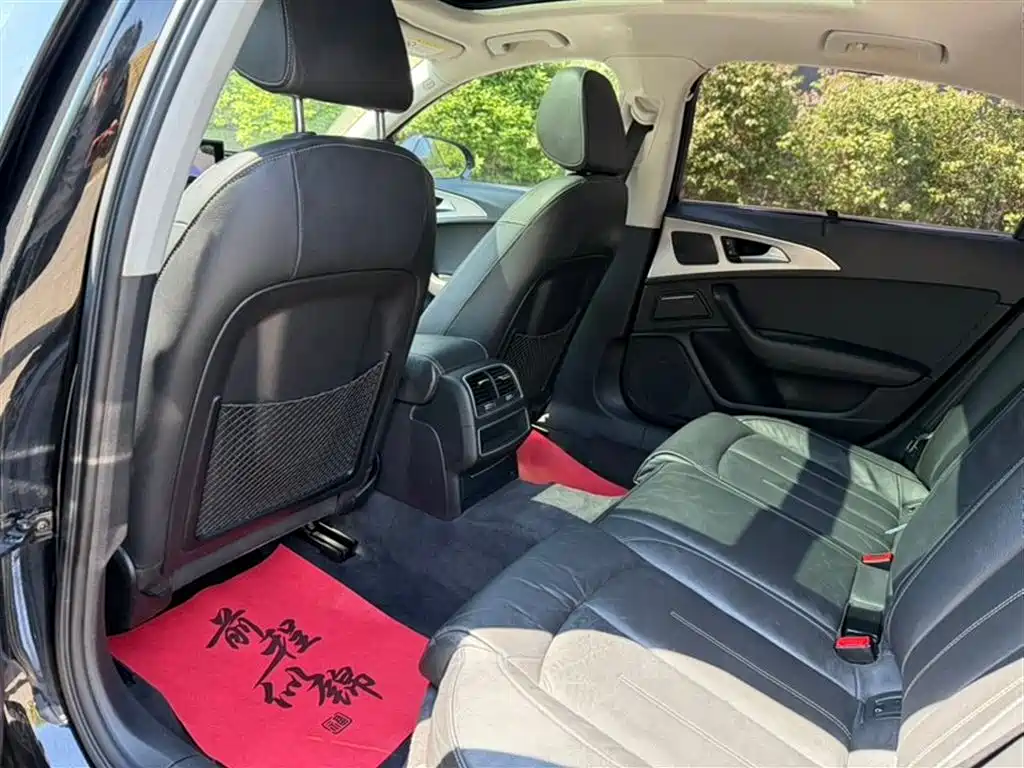 Audi A6L 2018 30th Anniversary 35 TFSI Fashion фото 7