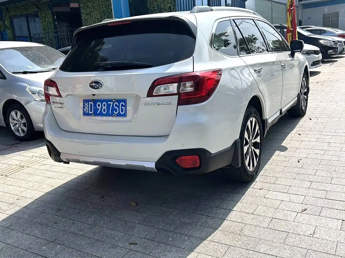 Subaru Outback 2017 2.5i Sport Navigation Edition EyeSight фото 5