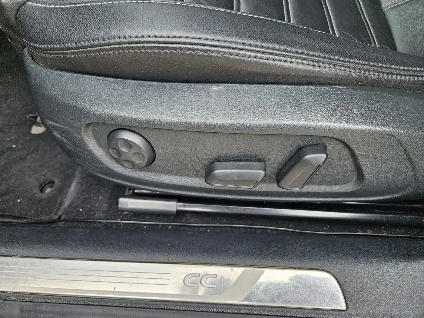 Volkswagen FAW-Volkswagen CC 2016 Model 1.8TSI Premium фото 7