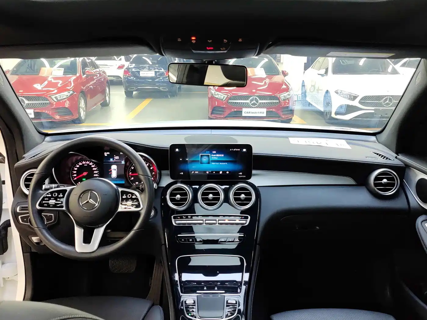 Mercedes-Benz GLC 2020 GLC 260 L 4MATIC Dynamic фото 13