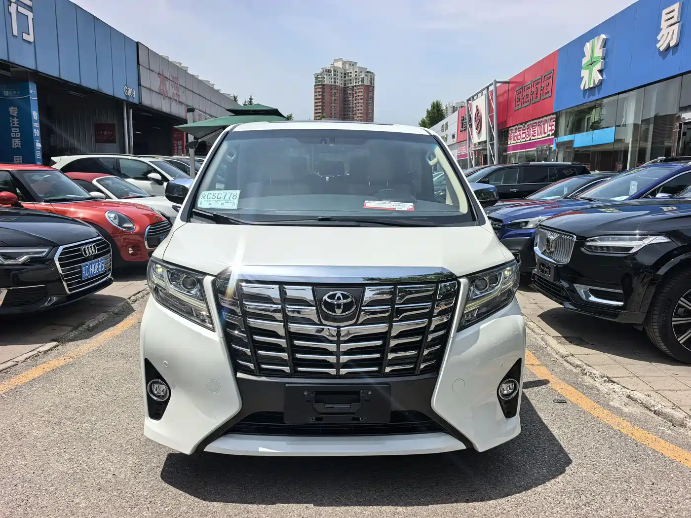 Toyota Alphard 2018 3.5L Premium фото 2