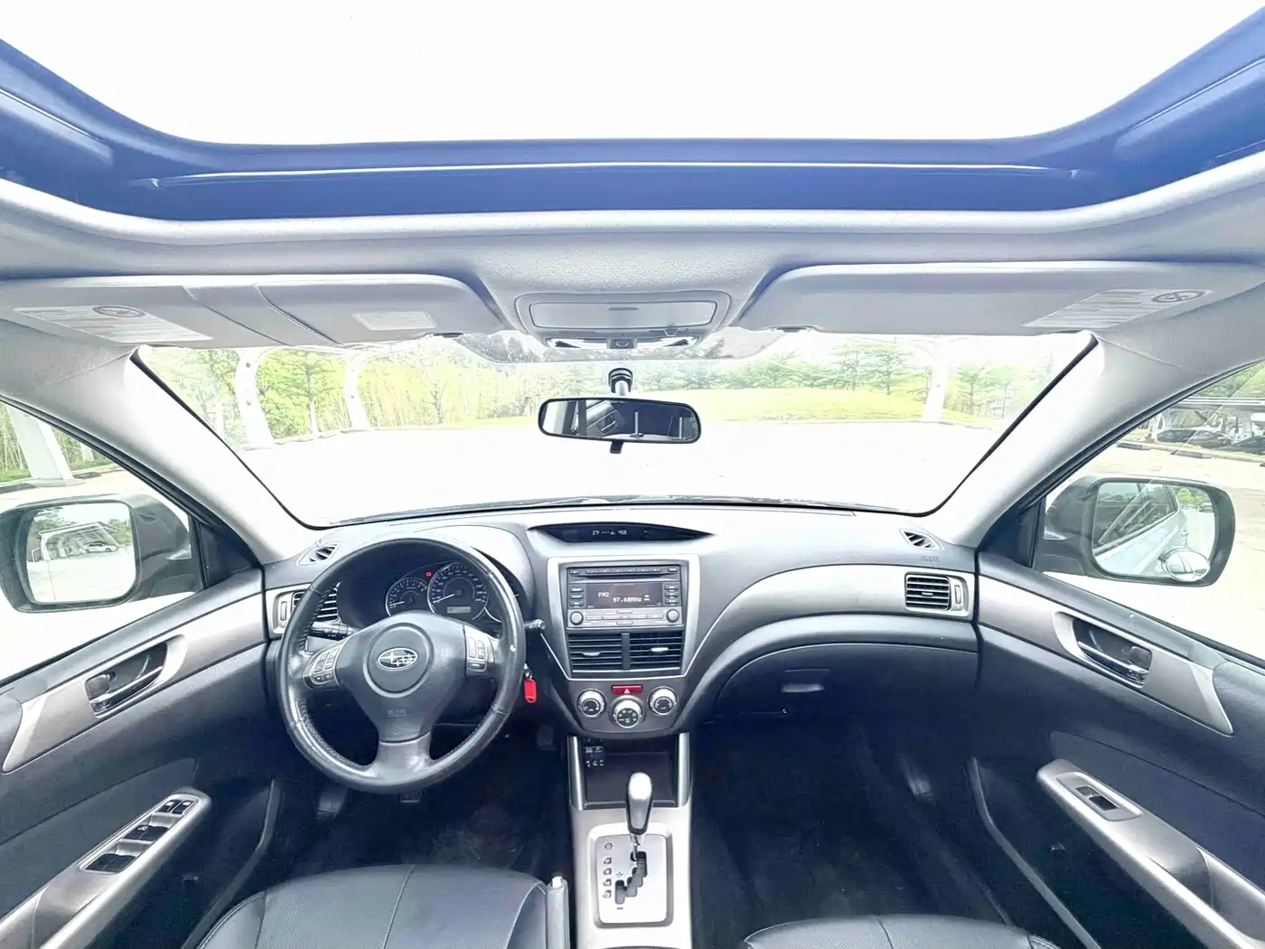 Subaru Forester 2010 2.0XS Automatic Luxury Edition фото 16