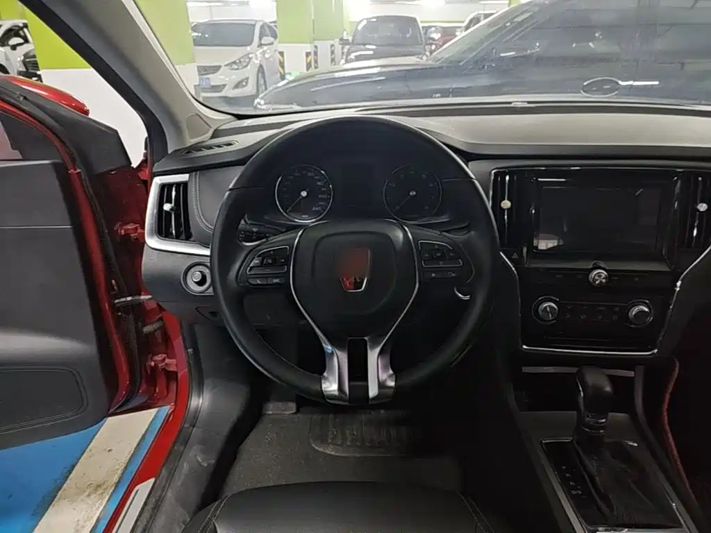 Roewe i6 2018 2018 20T Automatic Flagship Edition