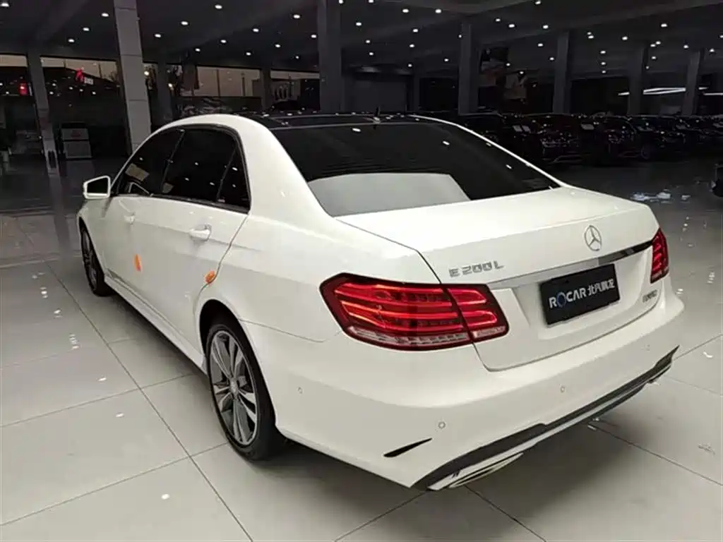 Mercedes-Benz E-Class 2015 Facelift E 200 L Sport фото 6