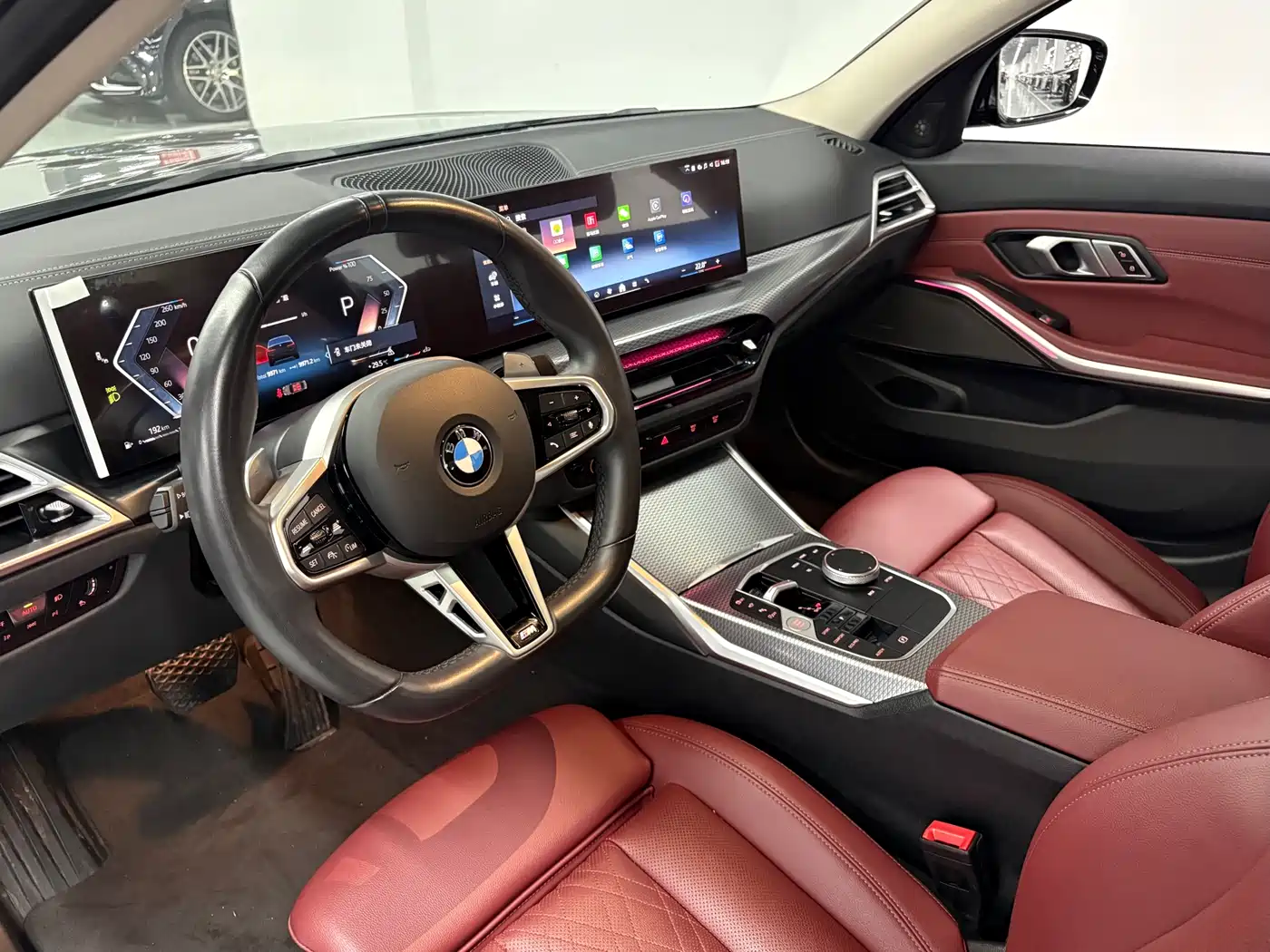 BMW 3 Series 2025 330Li M Sport Night Edition фото 5