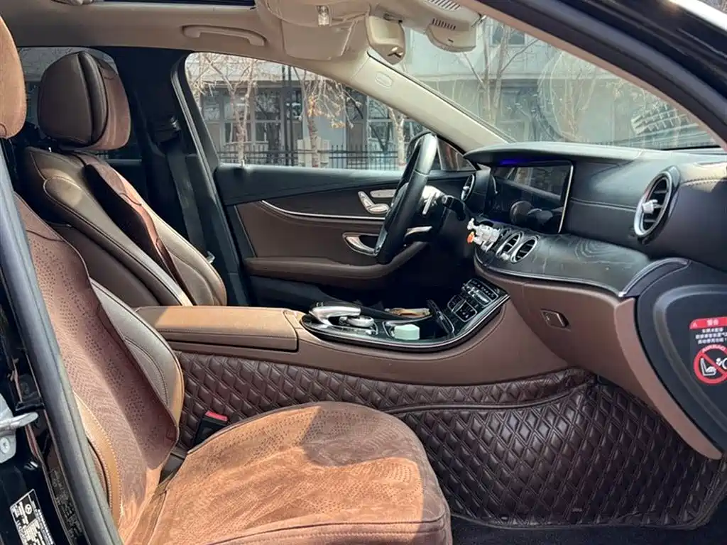 Mercedes-Benz E-Class 2017 E 200 L 4MATIC фото 4