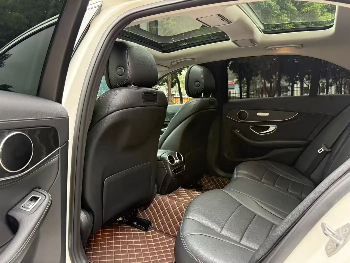 Mercedes-Benz C-Class 2019 C 260 L Sport фото 8