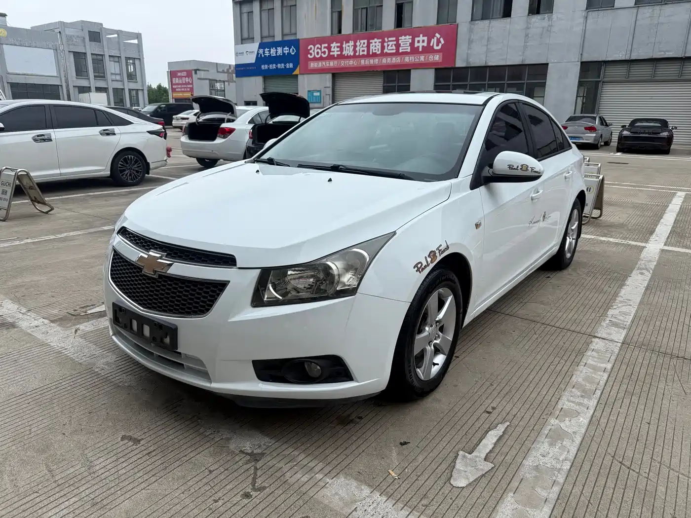 Chevrolet Cruze 2013 Model 1.6L SE AT