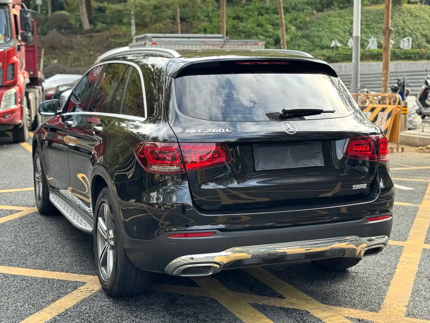 Mercedes-Benz GLC 2021 GLC 260 L 4MATIC Sporty фото 20
