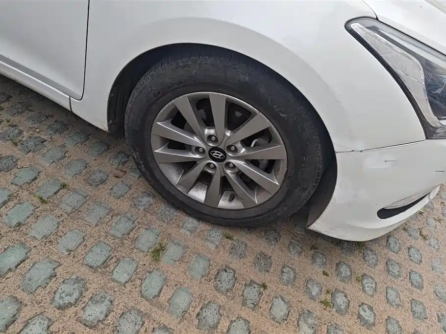 Hyundai Mistra 2014 1.8L Auto Comfort GL фото 6