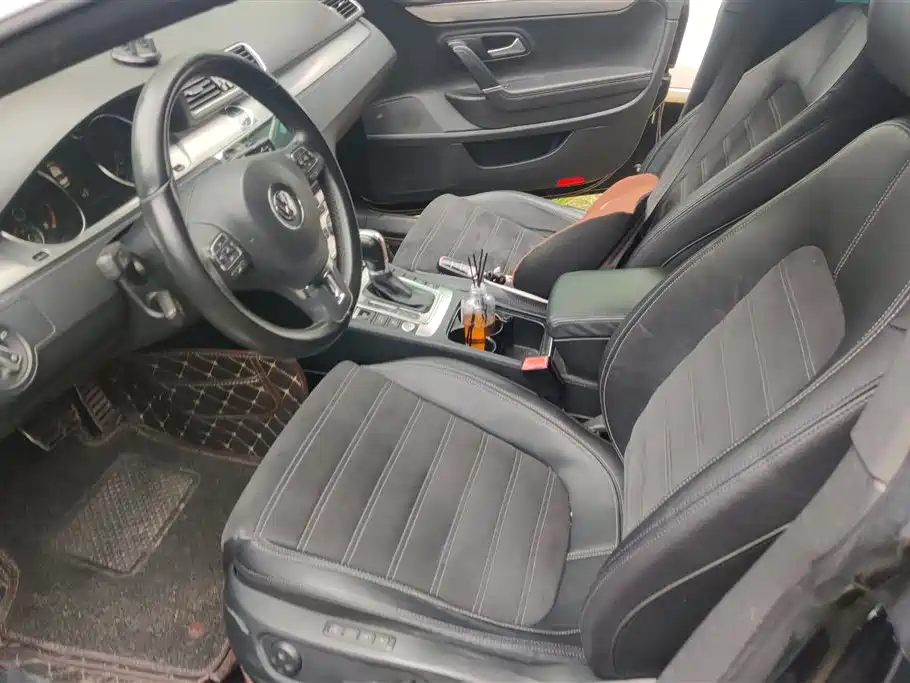 Volkswagen FAW-Volkswagen CC 2015 1.8TSI Luxury фото 9