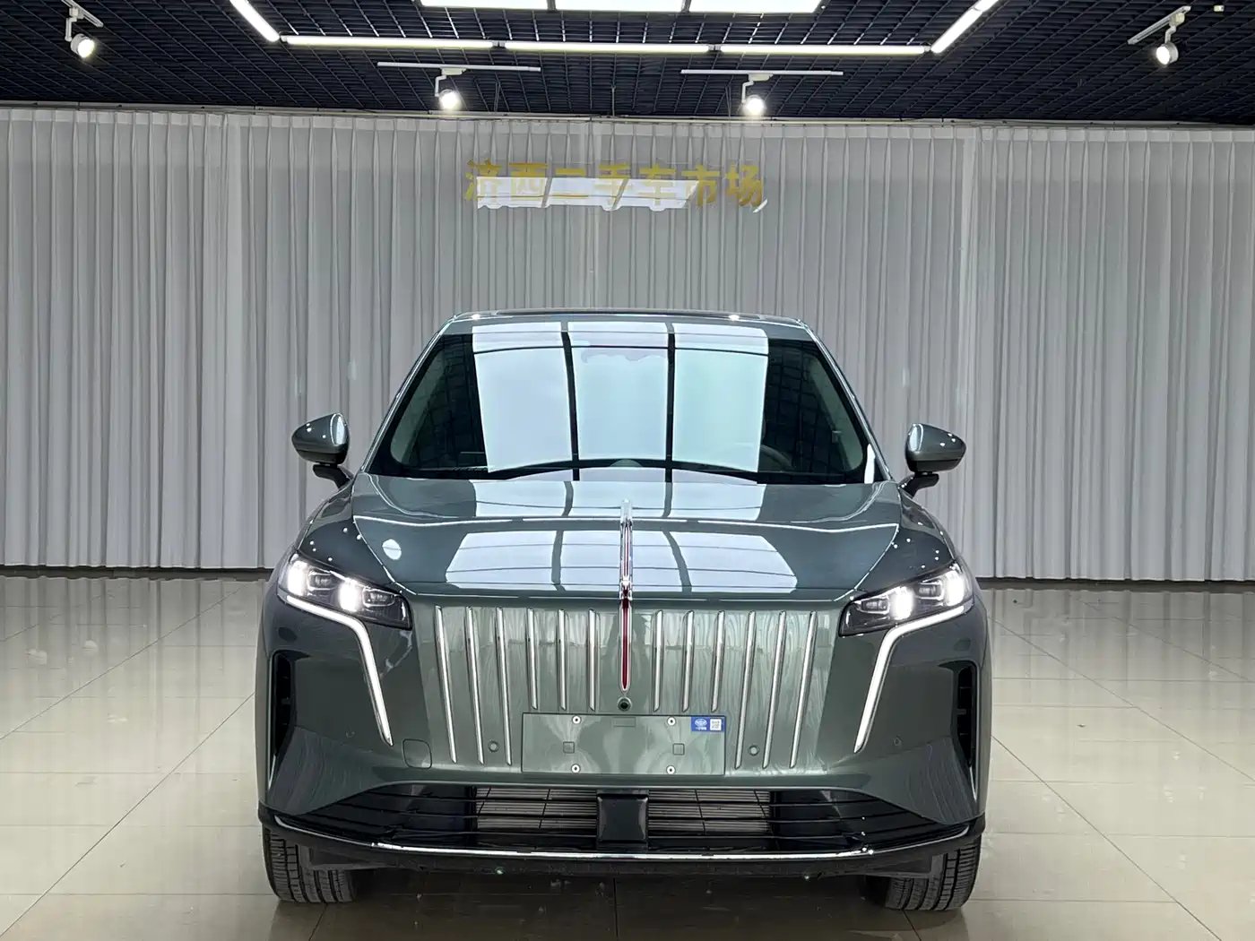 Hongqi HS6 PHEV 2026 Model 220 Intelligent Hybrid Edition фото 2